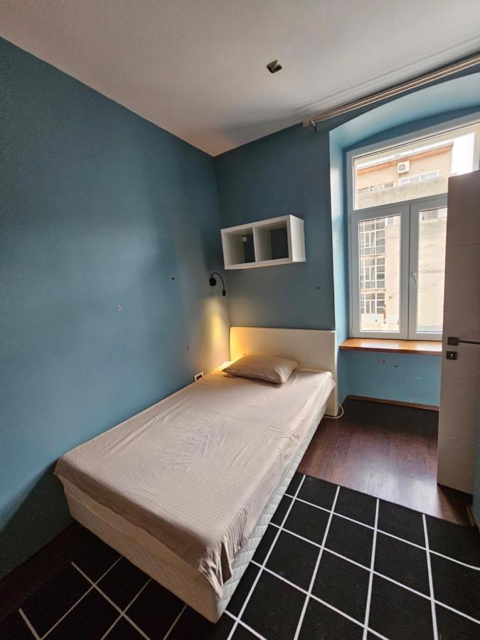 Azzuro Apartment Self Check In Рийека Екстериор снимка